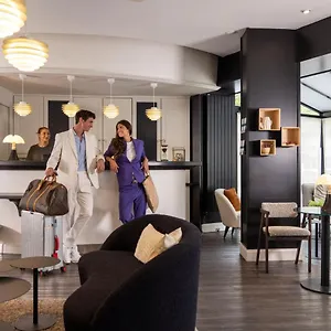 https://plaza-etoile.fr-paris.fr