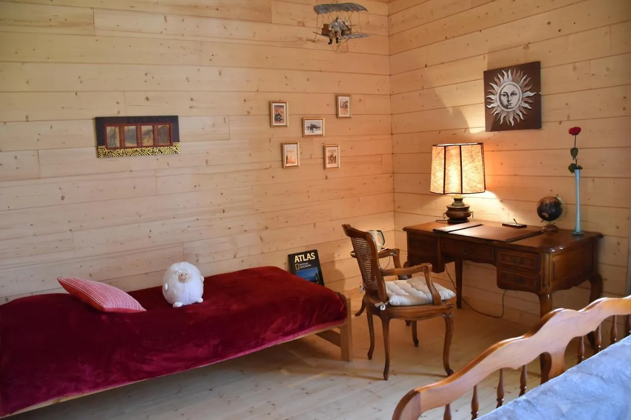 Bed & Breakfast Pierre De Lune Larajasse Francie